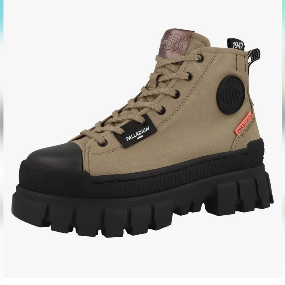 Palladium Women's Revolt Hi TX Olive Lugg Sole Platform Combat Canvas Boot 7.5